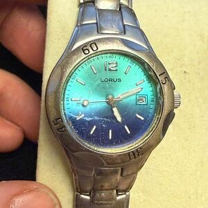 Lorus Watch Teal Blue Gradient Dial Stainless‎ Steel 100ft Water Resistant Works